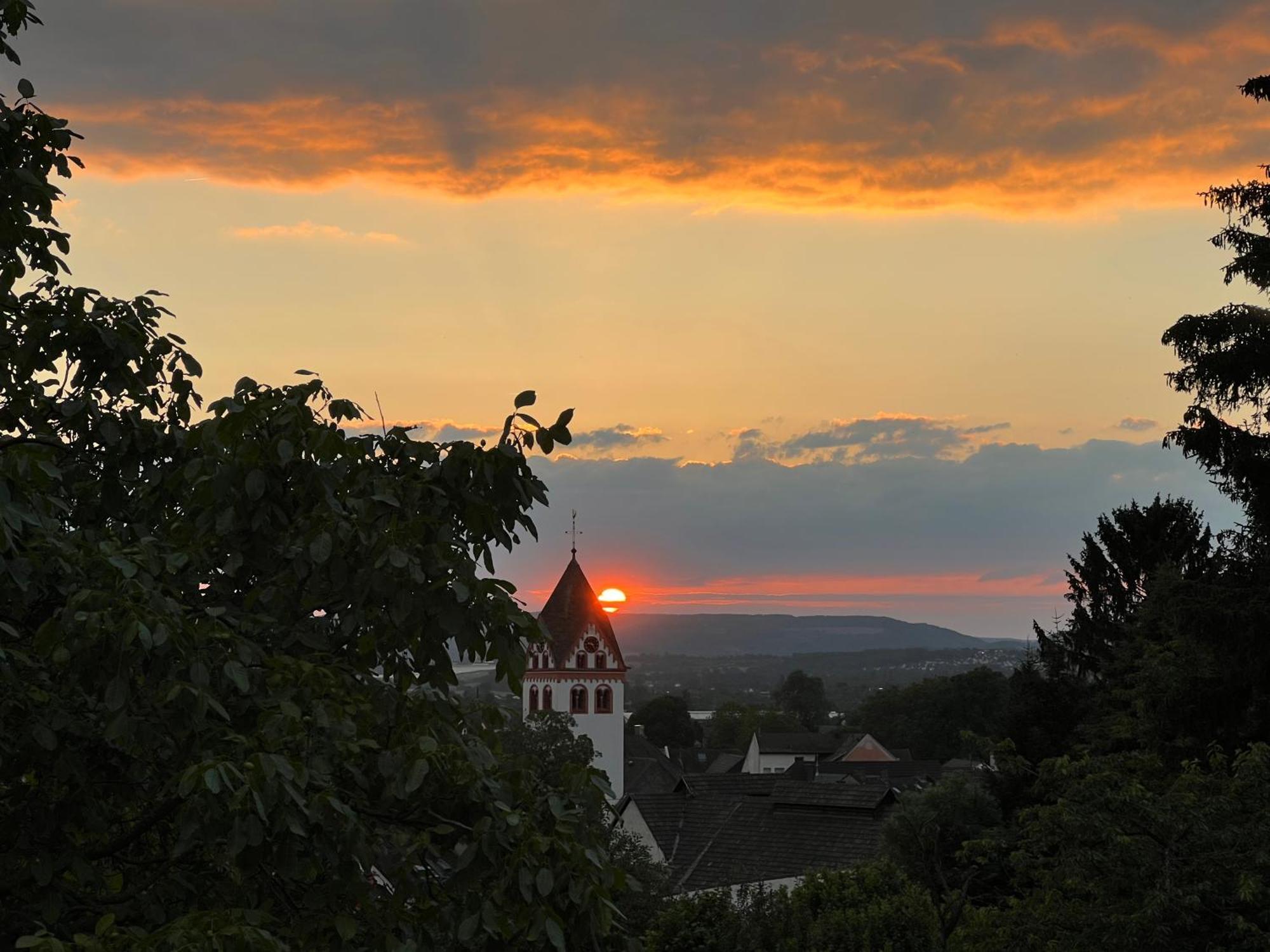 Wohnung Mit Schoenem Aussicht Bendorf Exterior foto